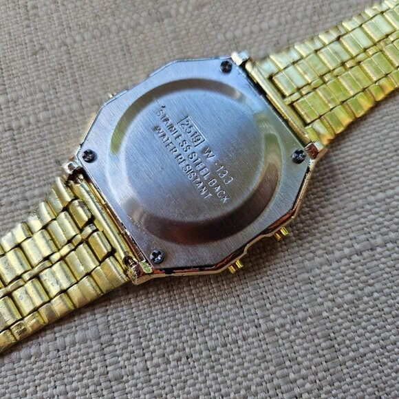 Women Wristwatch Yellow Gold Tone Digital Wrist Watch Multi Functional NEW - Picture 12 of 12